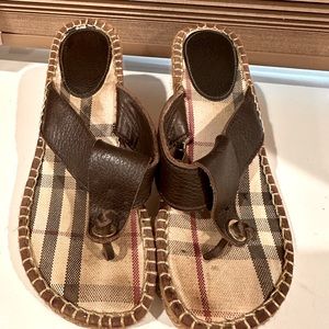 Burberry Espadrilles.